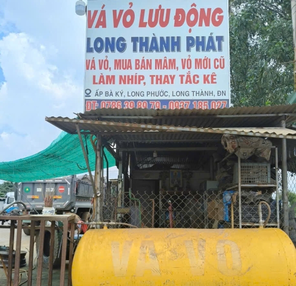 vá vỏ lưu động long thành phát chuyên vá vỏ xe lưu động & cứu hộ ô tô 24/7!